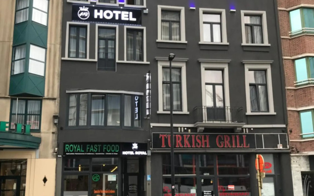 Royal Hotel