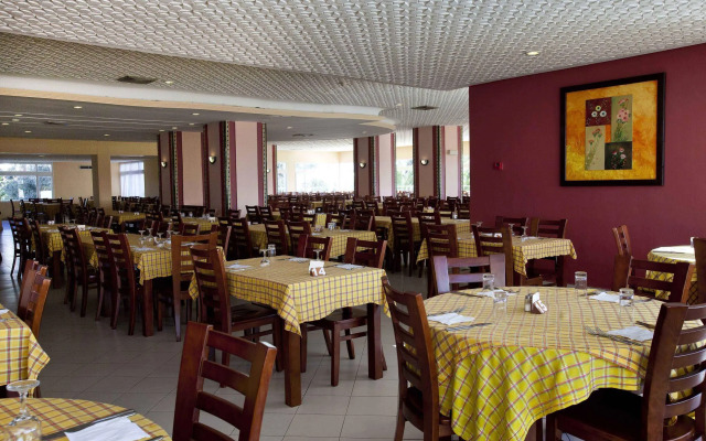 Hotel Dar Khayam