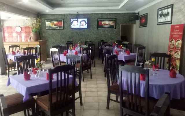 Naratas Hotel