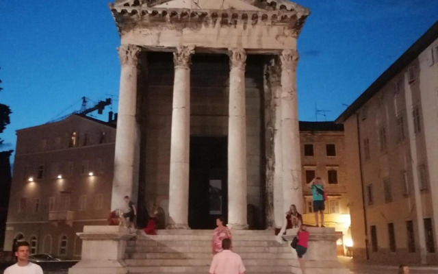 Studio Apartment Mila