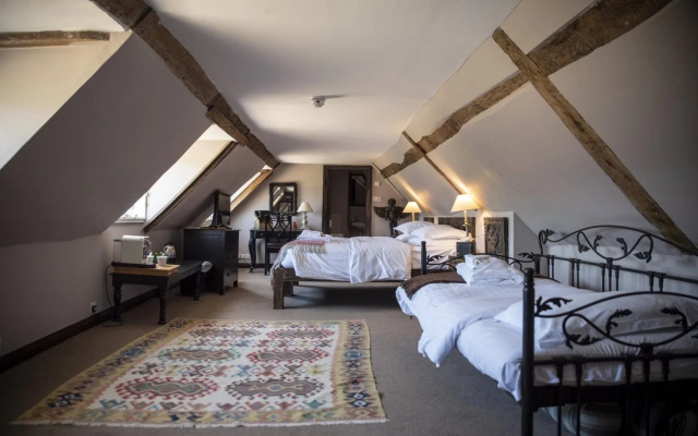 Master Builders House Hotel