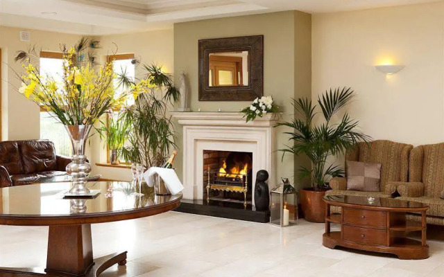 Fernhill House Hotel & Gardens