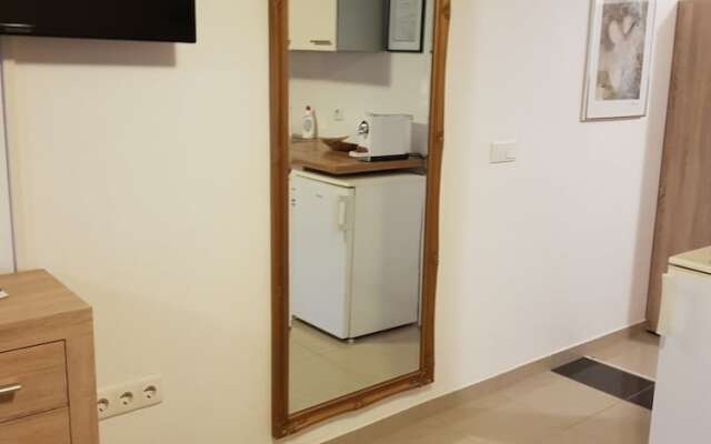 Apartment Misel With Bedrooms With Terrace and sea View