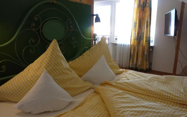 stuub jostal