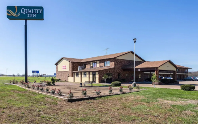 Executive Inn Farmington