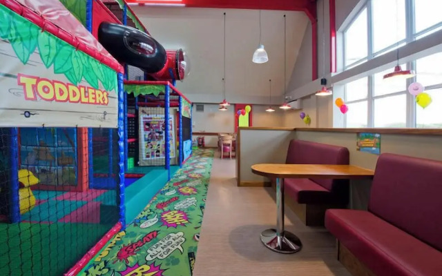 Premier Inn Coventry East (M6,Jct2)