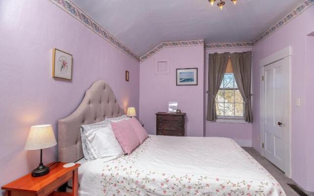 The Jeremiah Mason House B & B