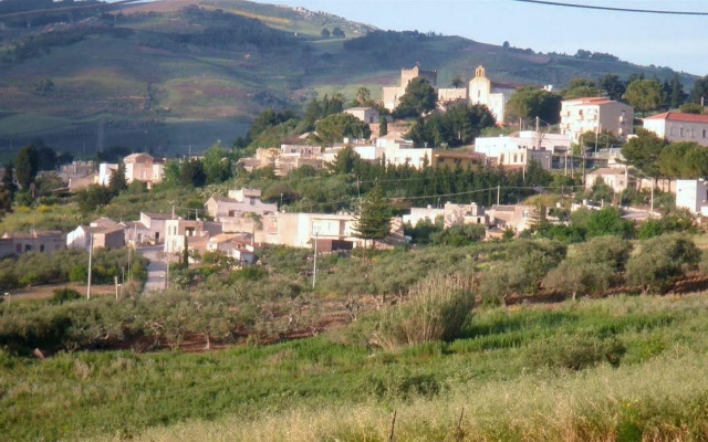Borgo di Pietra Bianca