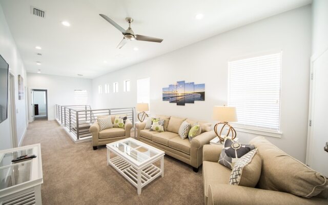 7BR Reunion Pool Home 1543 by OVRH