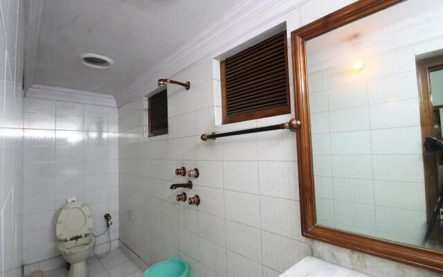 Hotel Naveen Deluxe