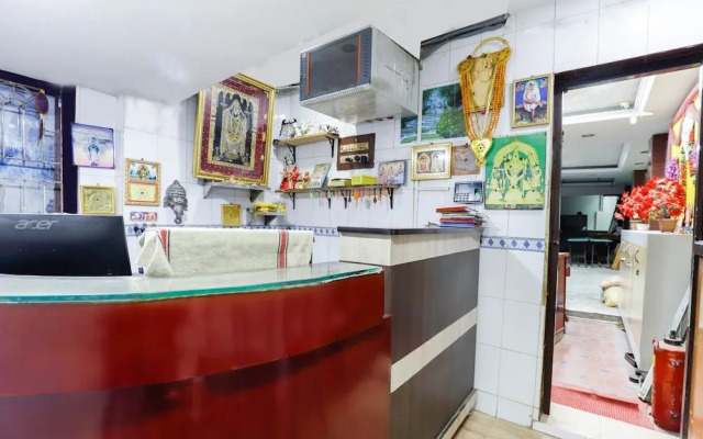 Oyo 65719 Sree Ganesh Mahal