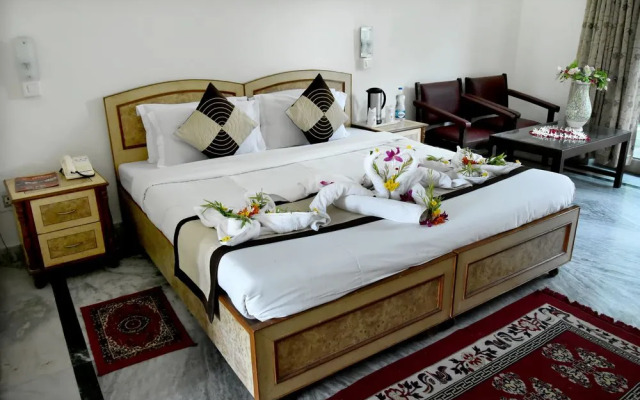 Shakunt Resort - A Eco Green Resort