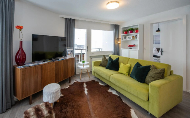 Agrimonia - möbilierte Ferienwohnung mit Balkon – Guest Rooms – Davos