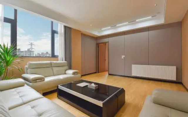 Kanas Intelligent Hotel (Liangping South High-speed Railway Station)