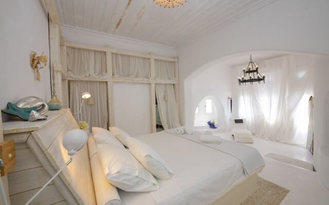 Mykonos Teatro Suites and Villa
