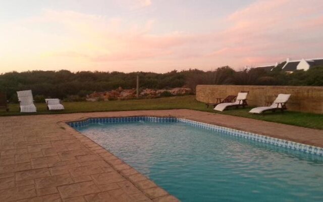 Draaihoek Lodge & Restaurant