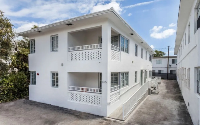 South Beach Suites on Alton