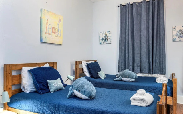 Seas The Breeze 4 Bedroom Home