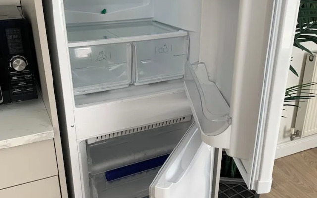 2 x bed city apartment with parking