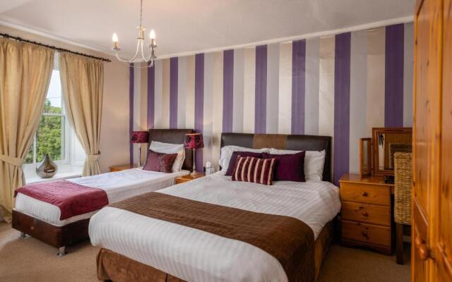 Alston House Hotel
