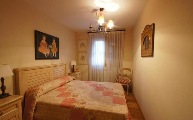 LH Apartamento Sayo VIII