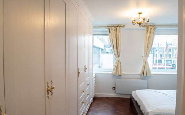 Spacious Holborn Apartment Close to Tube