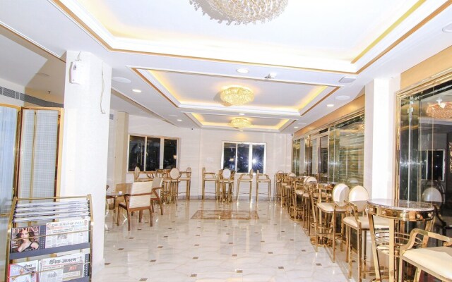 OYO 11956 Galaxy Grand