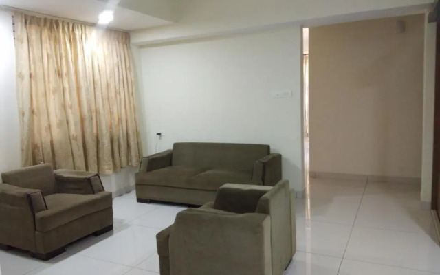Suvarna Compact