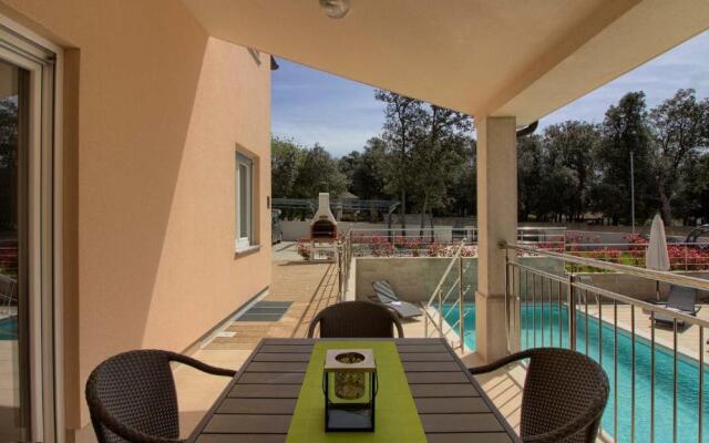 Charming villa Marisol 200m from the beach