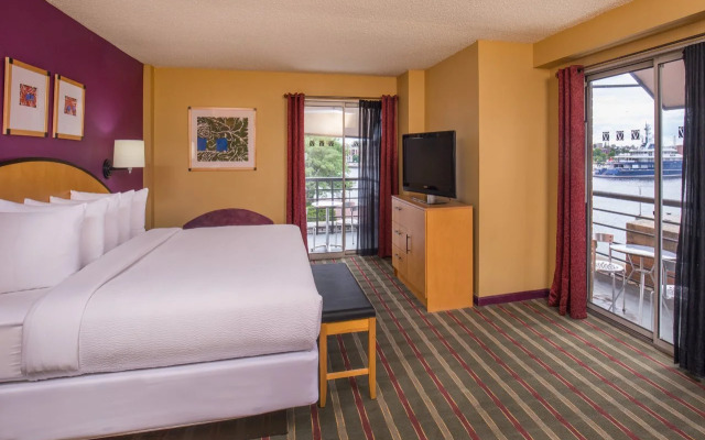 Pier 5 Hotel Baltimore