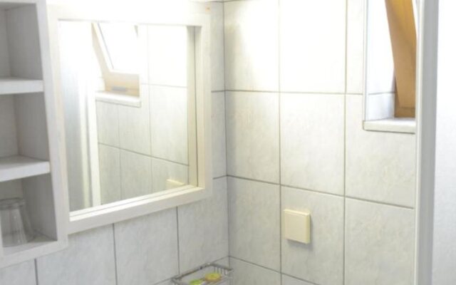Sunbeam Studio & Apartments