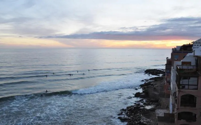 Hashpoint Surf Camp