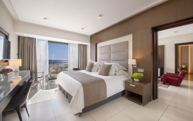 Amathus Beach Hotel Limassol