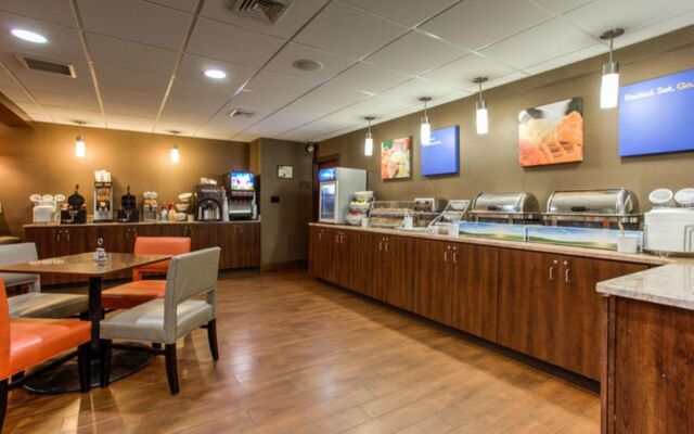 Comfort Inn Lancaster at Rockvale