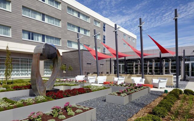 The Hotel at Kirkwood Center