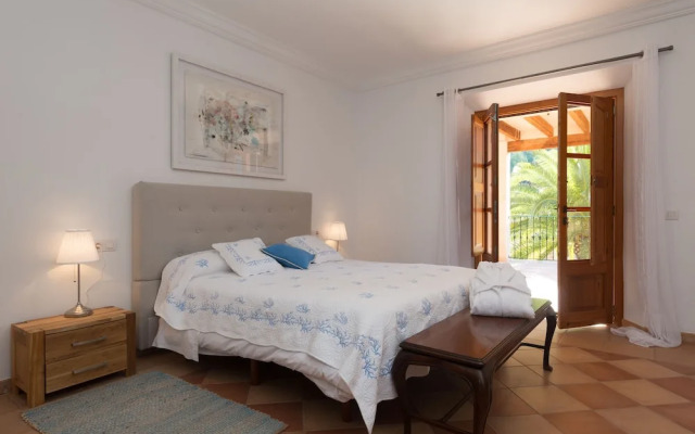 Circe in Fornalutx With 4 Bedrooms and 4 Bathrooms