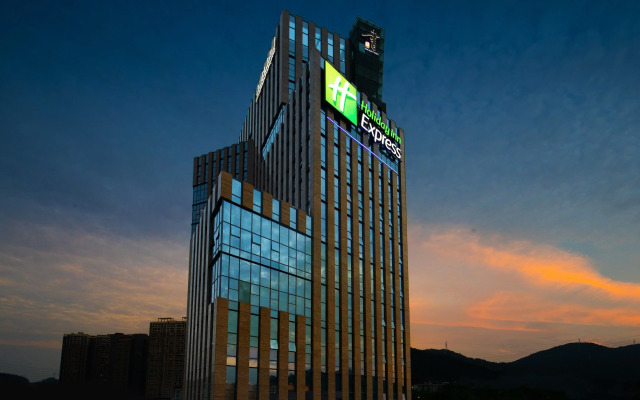 Junlin Selected Hotel (Shenzhen North Station Minzhi Subway Station Branch)