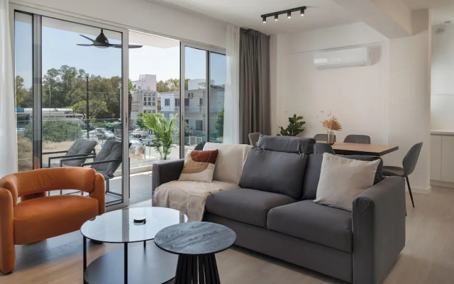 Phaedrus Living: Travertine Residences 101