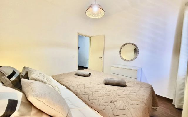 Vilamoura Central 4 With Pool by Homing