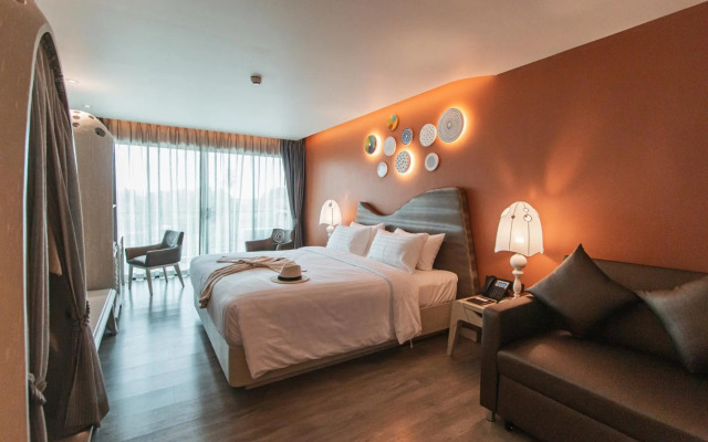Rachabhura Hotel