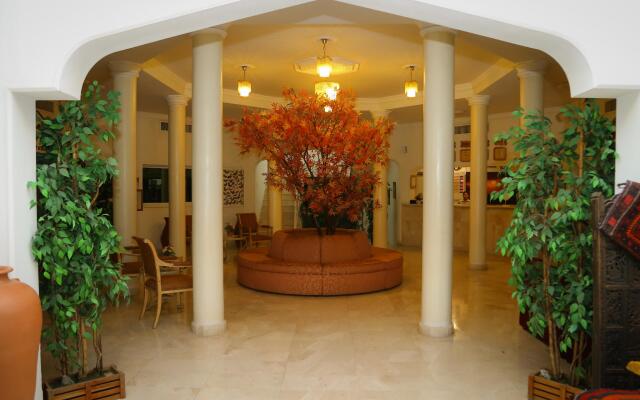 Fujairah Hotel & Resort