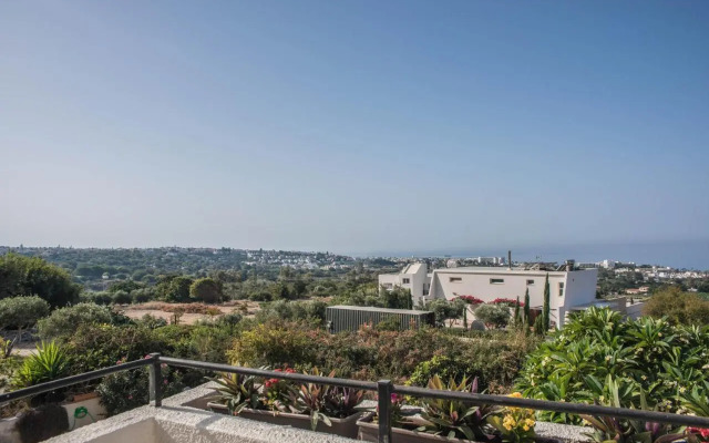 Lovely one bedroom apartment with nice view