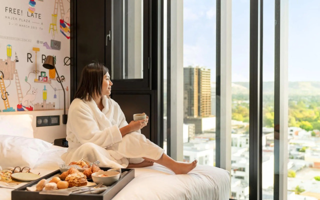 Hotel Indigo Adelaide Markets by IHG