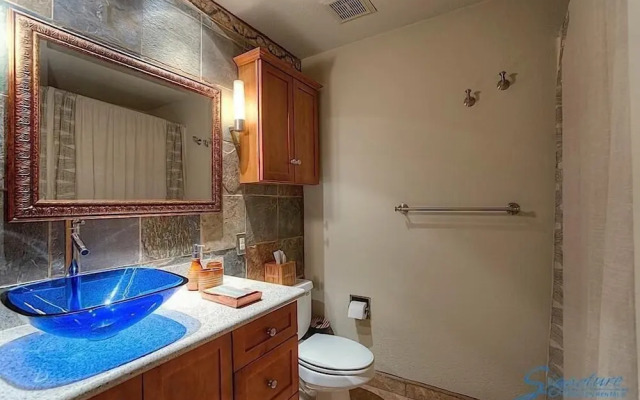 Continental Gardens By Signature Vacation Rentals