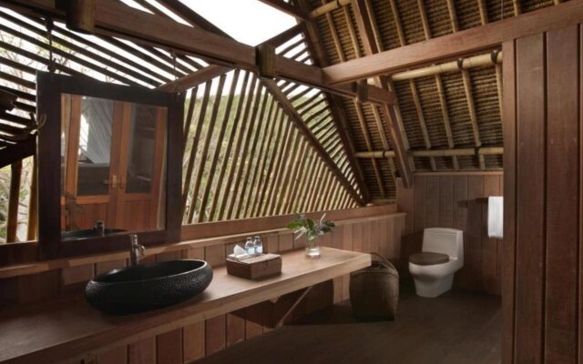 Jeeva Beloam Beach Camp