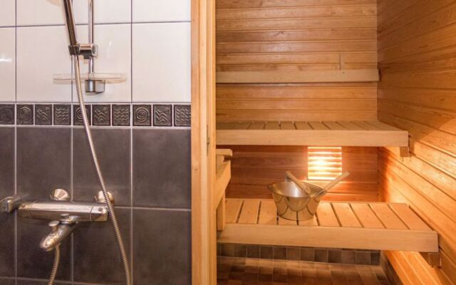 Holiday Home Rukan lepolinna b