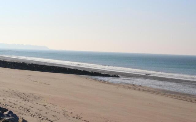 Gîte Bricqueville-sur-Mer, 6 pièces, 11 personnes - FR-1-362-403