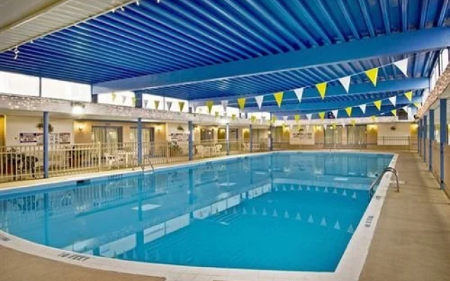 Americas Best Value Inn and Conference Center-Lima