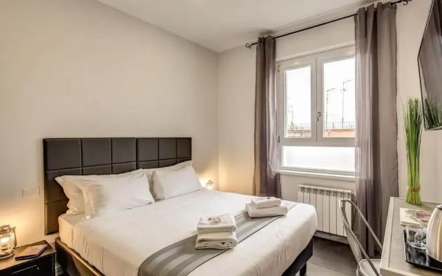 Floor 6 Boutique Rooms by DOT Suites