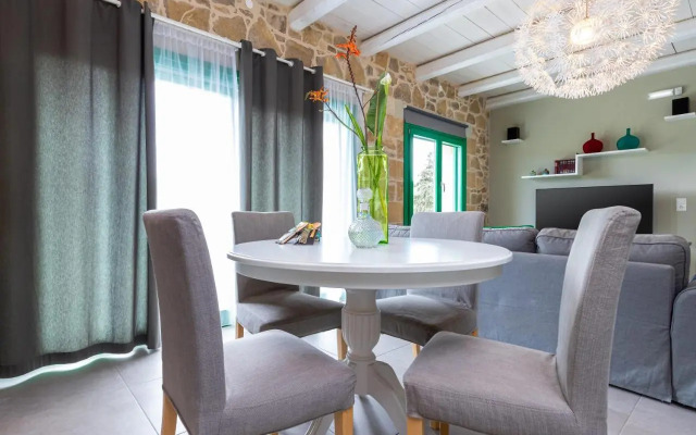 Villa Agrithea